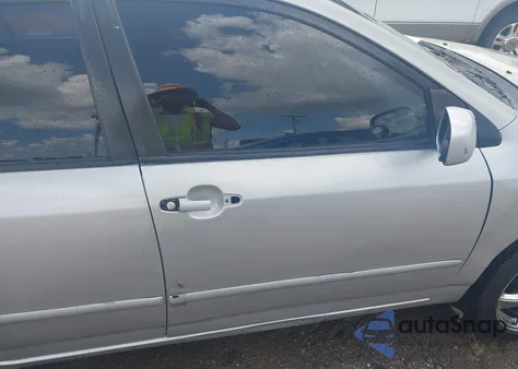 2007 Toyota Corolla S from USA, damaged, VIN 1NXBR32E77Z901597